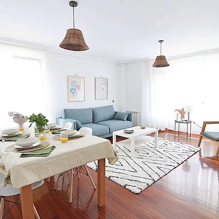 Coqueto En By Just * Liencres